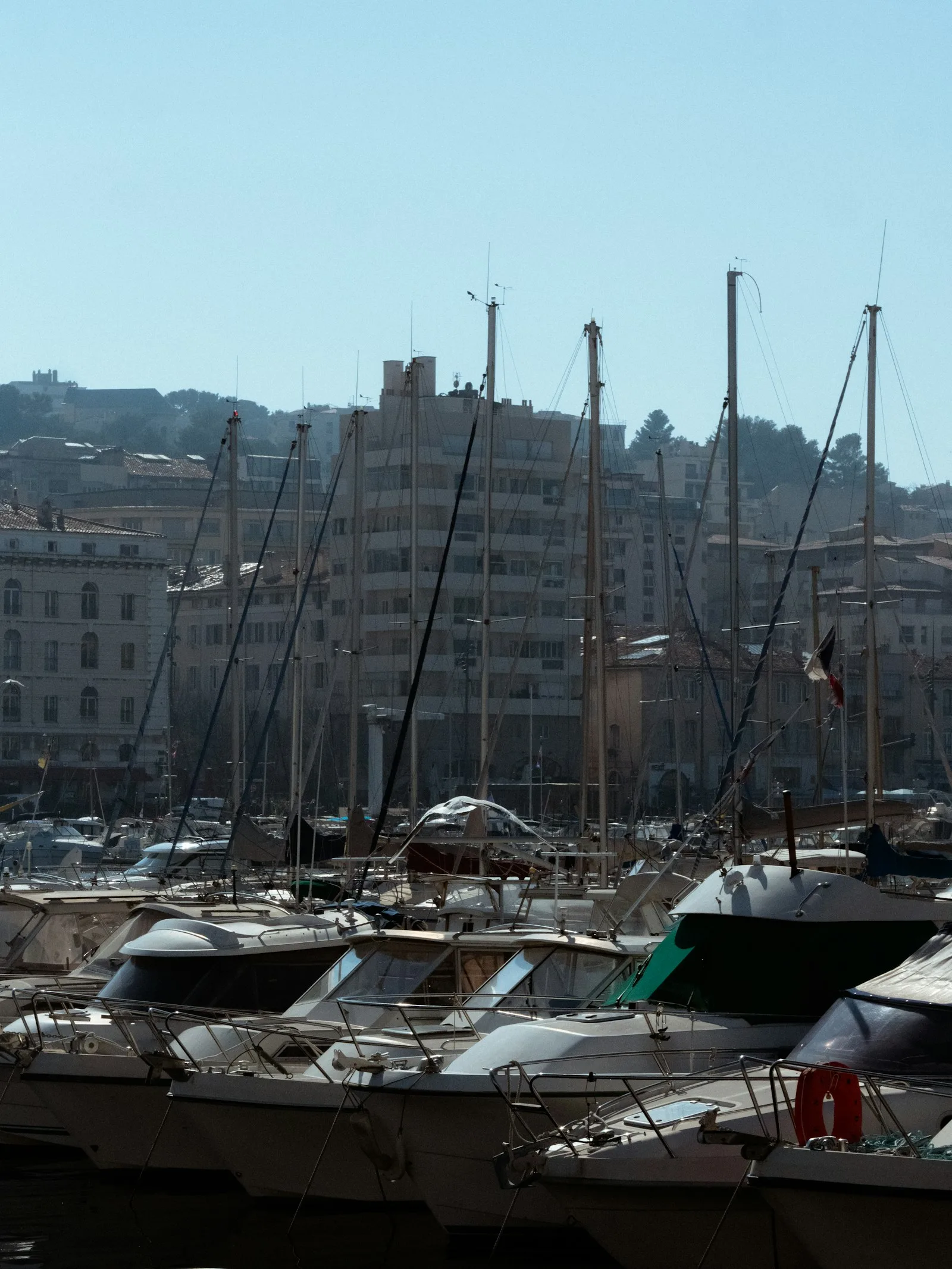Port de Marseille et son quartier